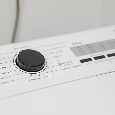 Lejlighed Unique With Balcony In By Rent Like