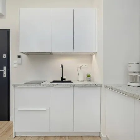 Unique With Balcony In By Rent Like 아파트 *